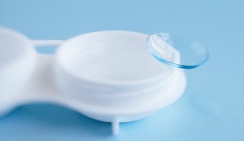 an image of contact lens